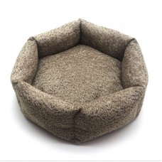 Лежак для малих собак та котів Zoo-hunt шестикутний Чарлі темно-бежевий №1 43х15 см Лежак для малих собак та котів Zoo-hunt шестикутний Чарлі темно-бежевий №1 43х15 см